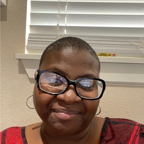 Meet your Posher, Ajuanndel - Picture 11 of 17